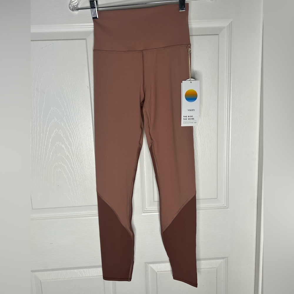 NWT Vuori CB Studio High-Waisted Leggings Sz XS
